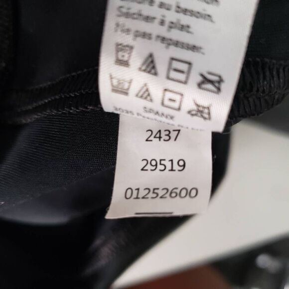 Spanx Black Faux Leather Leggings Size XL - Picture 10 of 12